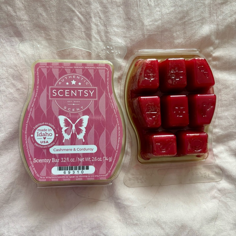 2pack 💖 Scentsy Cashmere & Corduroy Bar